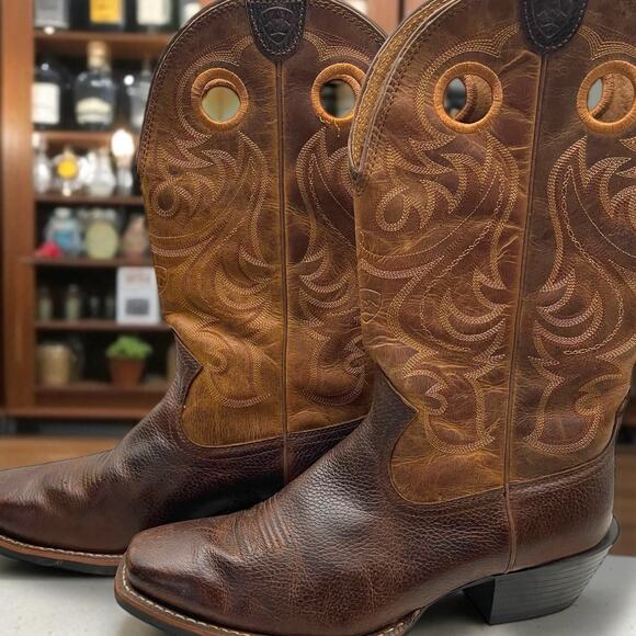 Men's 10.5D ARIAT Roughstock Square Toe Western Cowboy Boots Excellent Condition - Picture 1 of 14